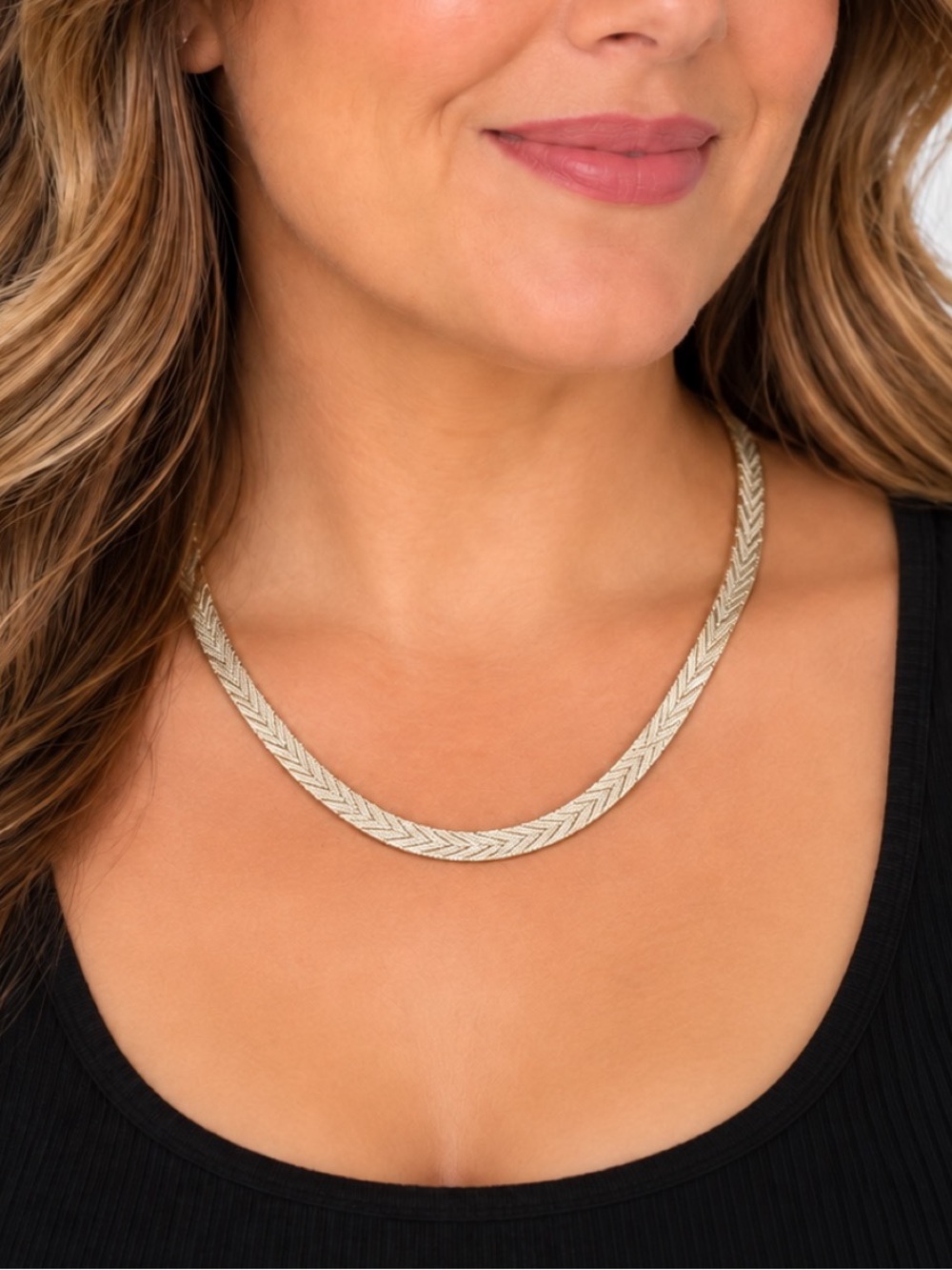 Vintage Avon Light Gold-Tone Herringbone Chain Necklace